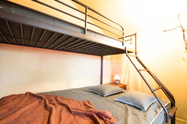Tente Lodge Sterne Salon Pour 4 Personnnes Sur Lile Doleron