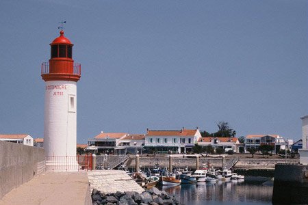 Visit Saint Pierre Oleron by Camping