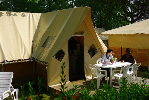 Courlis Lodge Tent in the Embruns d’Oléron