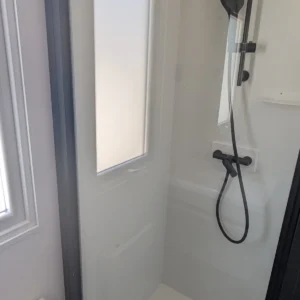 Baño en Heron Mobile Home en Embruns d'Oléron